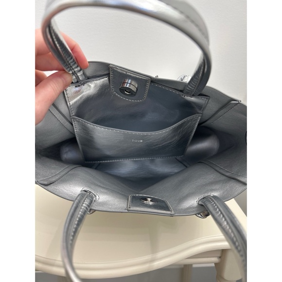 NWT Mango Silver Metallic Tote Bag - Picture 3 of 4